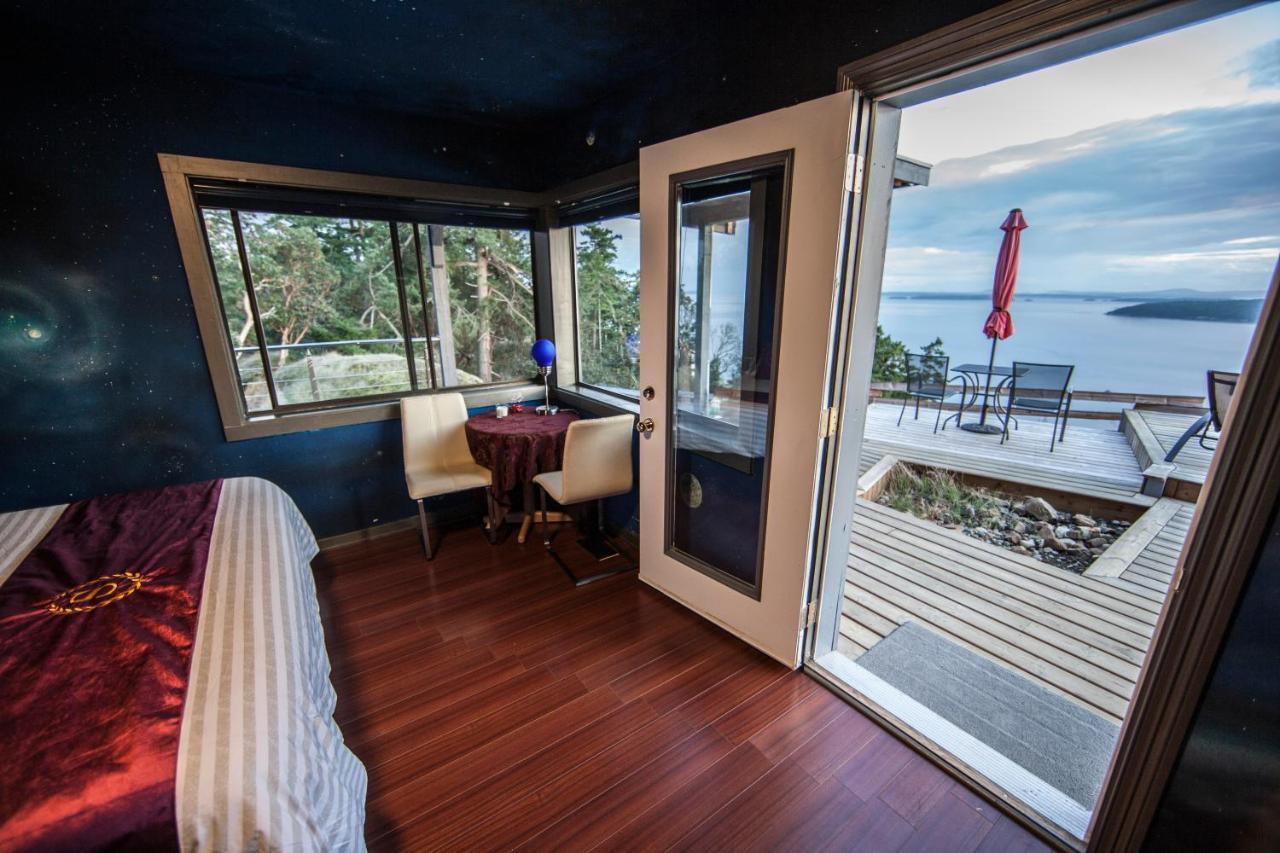 Shangri-La Oceanfront Vacation Home Bedwell Harbour Exteriér fotografie